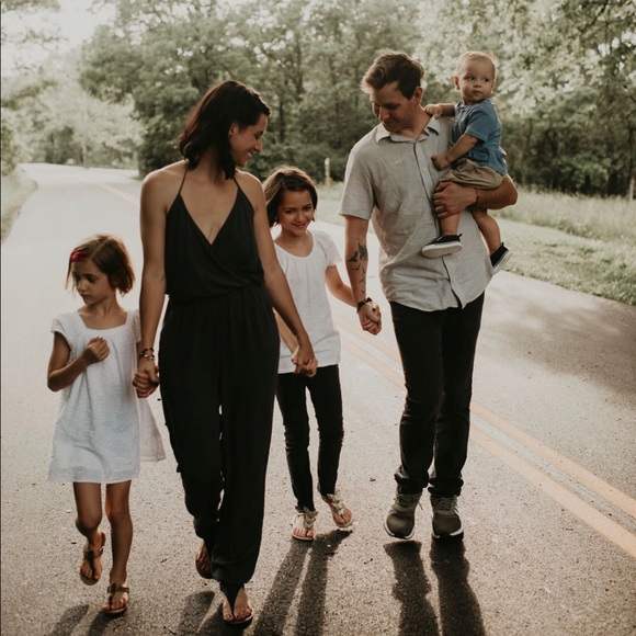 Meet your Posher, Raven - Picture 5 of 6